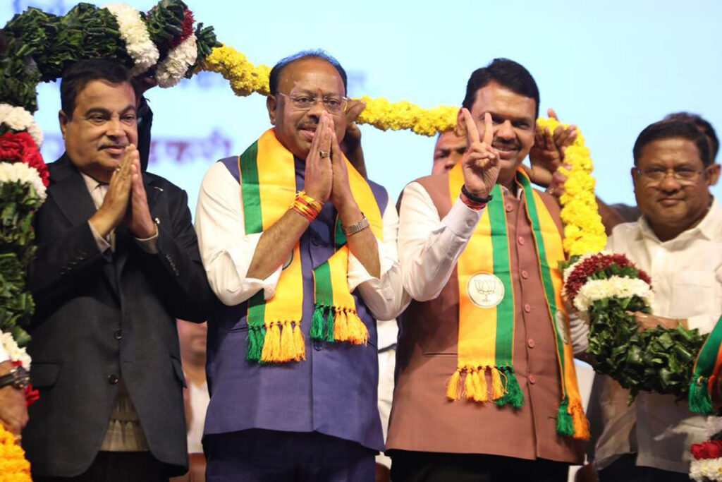 Devendra Fadnavis Leadership